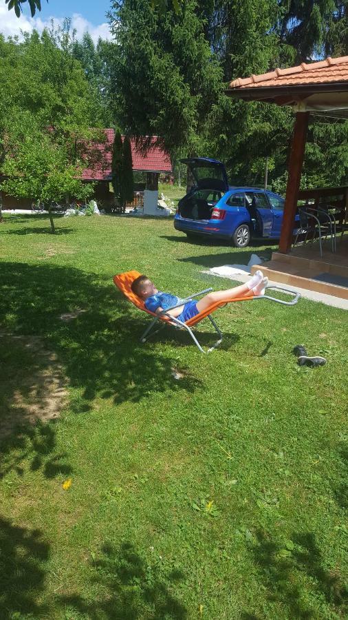 D.I.M. Holiday House Selište Drežničko Exterior foto